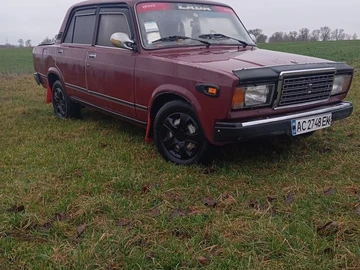 Авто ВАЗ 2107 2004 № 8272769