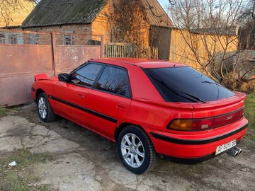 Авто Mazda 323 1992 № 8272828