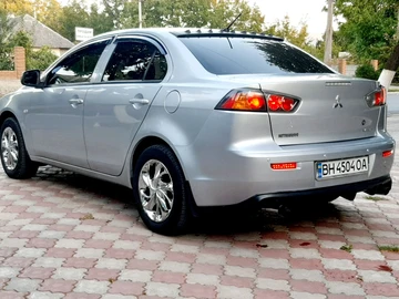 Авто Mitsubishi Lancer 2010 № 8272833