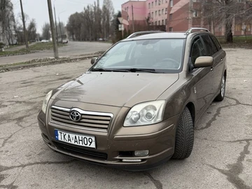 Авто Toyota Avensis 2004 № 8272843