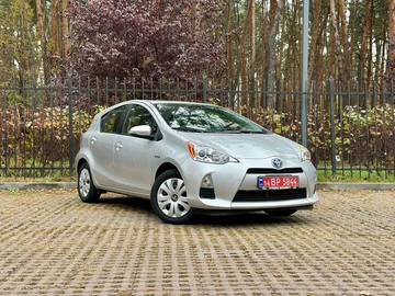 Авто Toyota Prius 2014 № 8272895