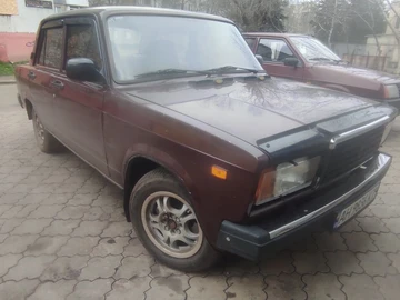 Авто ВАЗ 2107 2006 № 8272924