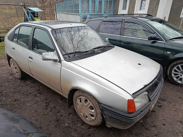 Авто Opel Kadett 1987 № 8273007