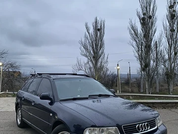 Авто Audi A4 2000 № 8273038