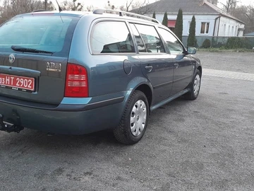 Авто Skoda Octavia 2004 № 8273083