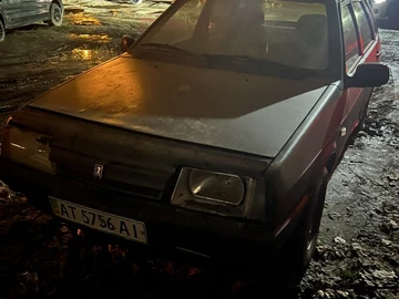 Авто ВАЗ 2109 1991 № 8273288