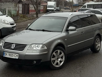 Авто Volkswagen Passat Sedan 2001 № 8273391