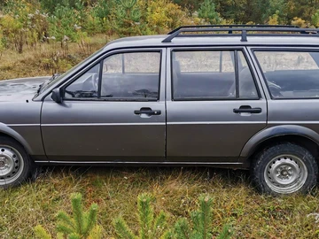 Авто Volkswagen Passat Variant 1988 № 8273498