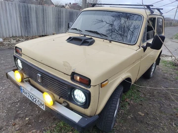 Авто ВАЗ 2121 1989 № 8273520