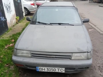 Авто Toyota Carina 1990 № 8273629