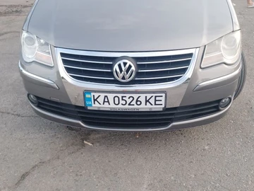 Авто Volkswagen Touran 2006 № 8273634
