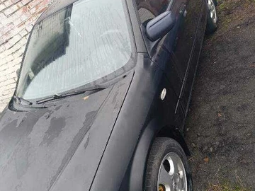 Авто Mazda 323 2000 № 8274033