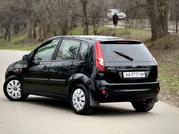 Авто Ford Fiesta 2009 № 8274337