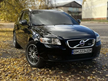 Авто Volvo V50 2012 № 8274423