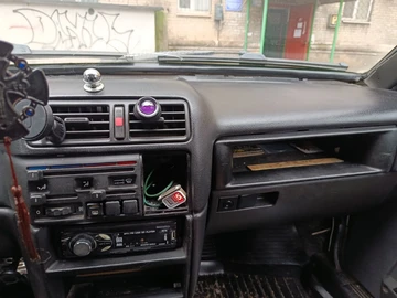 Авто ВАЗ 21099 1992 № 8274521
