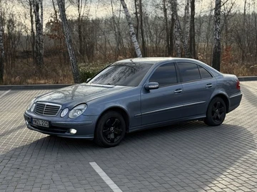 Авто Mercedes E Серия 2004 № 8274528