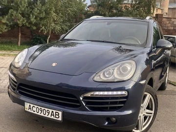 Авто Porsche Cayenne 2010 № 8274538