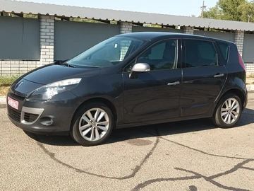 Авто Renault Scenic 2011 № 8274546