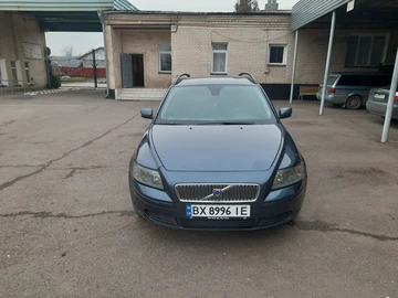 Авто Volvo V50 2005 № 8274706