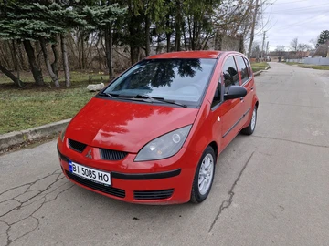 Авто Mitsubishi Colt 2006 № 8275004