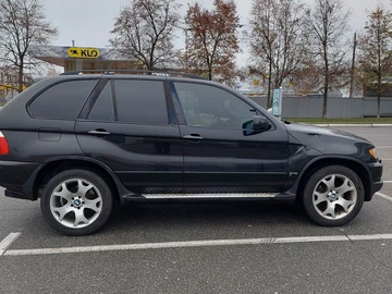 Авто BMW X5 2003 № 8275010