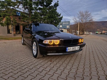 Авто BMW 7 Серия 2001 № 8275017