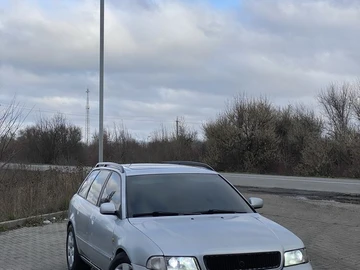Авто Audi A4 1997 № 8275135