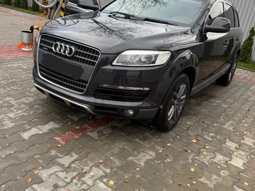 Авто Audi Q7 2007 № 8275156