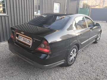 Авто Chevrolet Evanda 2006 № 8275168