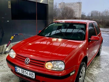 Авто Volkswagen Golf 1999 № 8275175