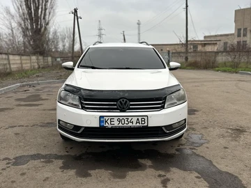 Авто Volkswagen Passat Sedan 2011 № 8275276