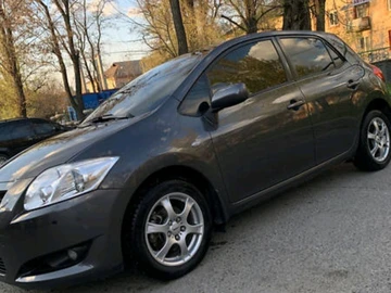 Авто Toyota Auris 2008 № 8275400