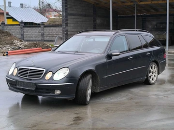 Авто Mercedes E Серия 2004 № 8275405