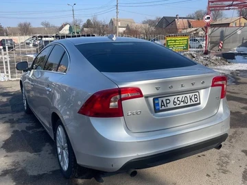 Авто Volvo S60 2012 № 8275454