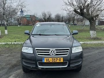 Авто Volkswagen Touareg 2005 № 8275594