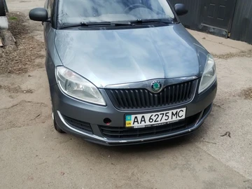 Авто Skoda Fabia 2012 № 8275605