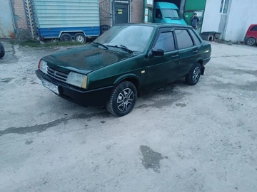 Авто ВАЗ 21099 1992 № 8275612