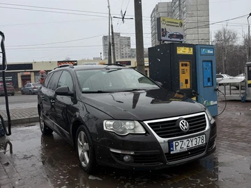 Авто Volkswagen Passat Variant 2006 № 8275621