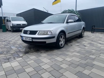 Авто Volkswagen Passat Sedan 1999 № 8275631
