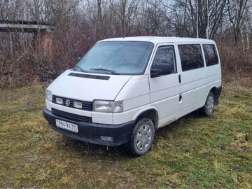 Авто Volkswagen Transporter 1993 № 8275633