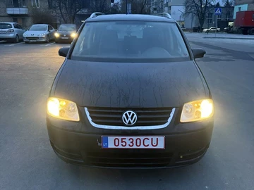 Авто Volkswagen Touran 2005 № 8275727