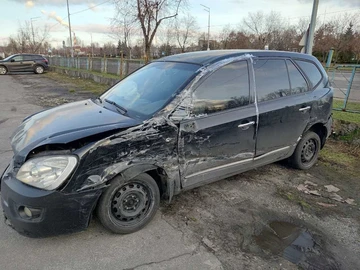 Авто KIA Carens 2008 № 8275891