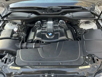 Авто BMW 7 Серия 2002 № 8275910