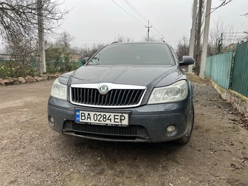 Авто Skoda Octavia Scout 2010 № 8275942