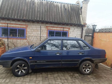 Авто ВАЗ 21099 1999 № 8275957