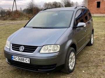 Авто Volkswagen Touran 2004 № 8276017