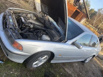 Авто BMW 5 Серия 1998 № 8276208
