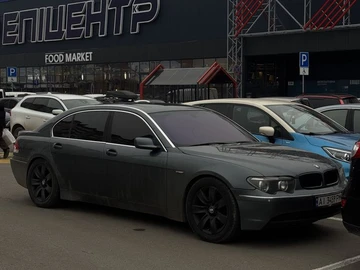 Авто BMW 7 Серия 2002 № 8276278