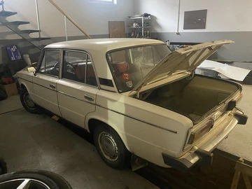 Авто ВАЗ 2106 1988 № 8276294