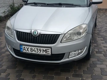 Авто Skoda Roomster 2012 № 8276329